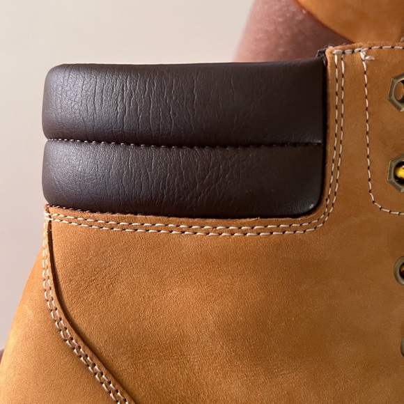 Women’s Tillston Timberland Boots - Picture 4 of 9